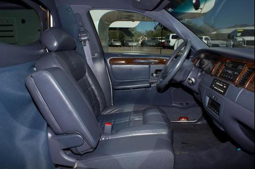 Lincoln Town Car DOWN 4.9 WAC Other