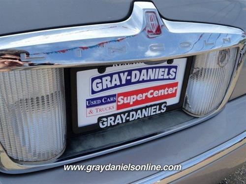 Lincoln Town Car 2000 photo 5