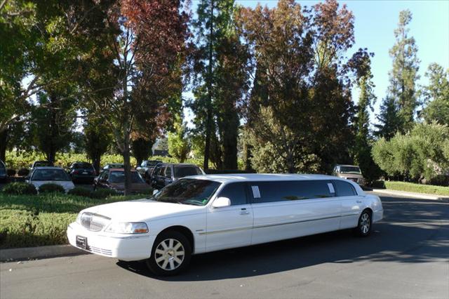 Lincoln Town Car Unknown Limousine