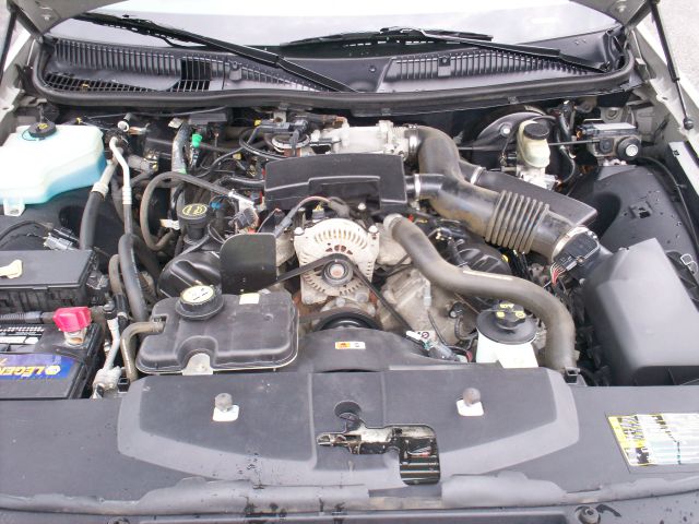 Lincoln Town Car 2004 photo 9