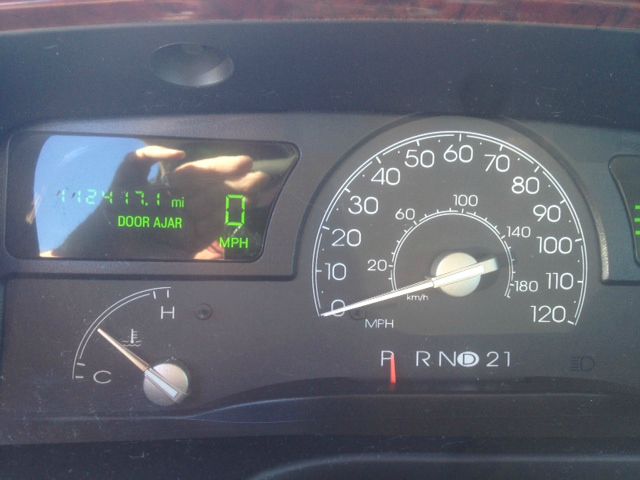 Lincoln Town Car 2005 photo 3