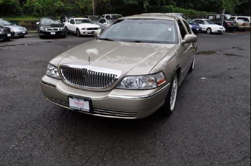 Lincoln Town Car 2006 photo 5