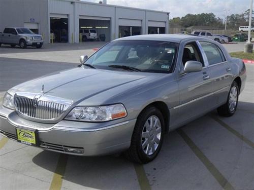 Lincoln Town Car 2006 photo 1