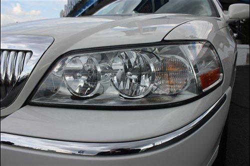 Lincoln Town Car 2006 photo 1