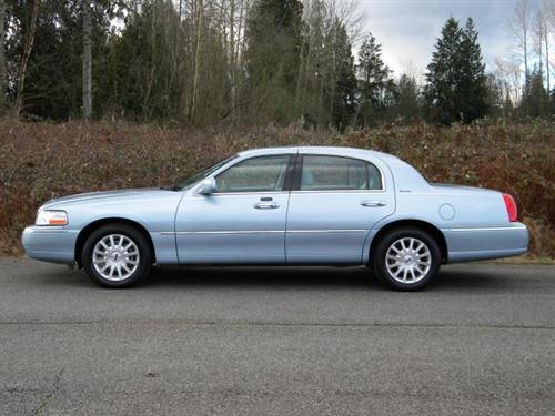 Lincoln Town Car 2006 photo 1