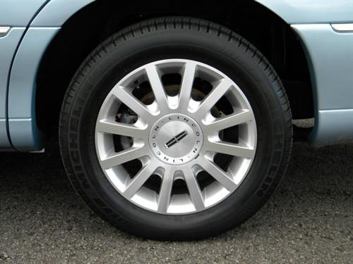 Lincoln Town Car 2006 photo 4