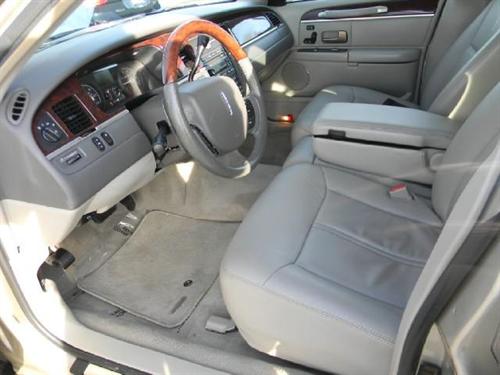 Lincoln Town Car 2006 photo 5