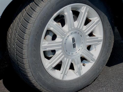 Lincoln Town Car 2006 photo 1