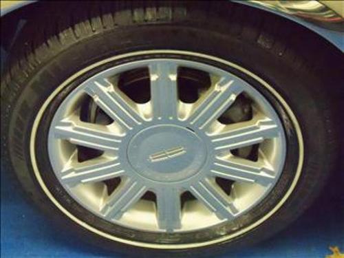 Lincoln Town Car 2006 photo 2