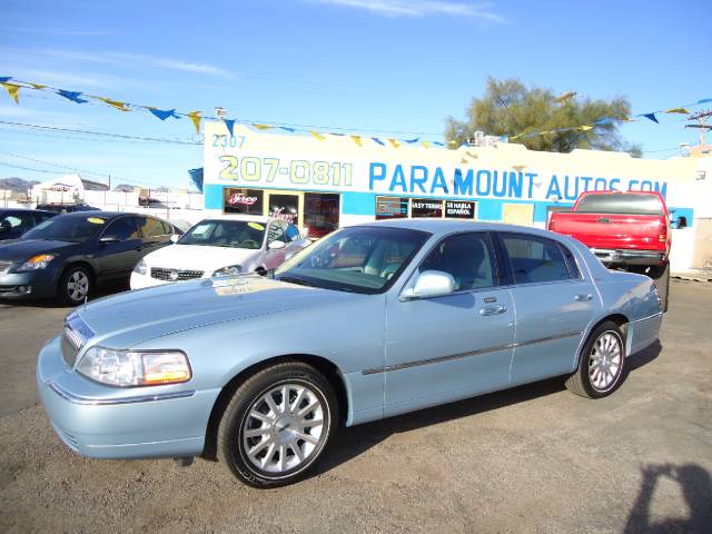 Lincoln Town Car 2006 photo 1