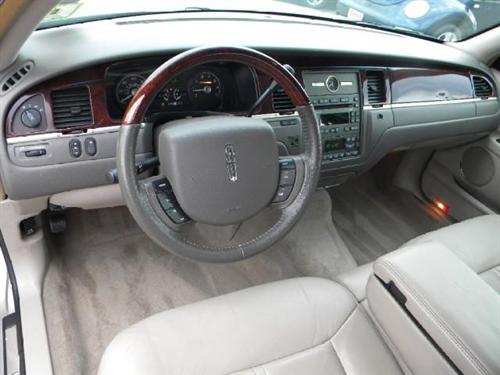 Lincoln Town Car 2006 photo 5