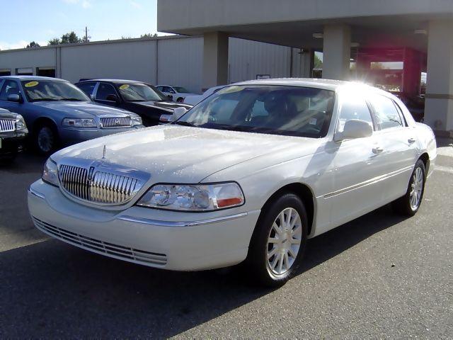 Lincoln Town Car DOWN 4.9 WAC Unspecified