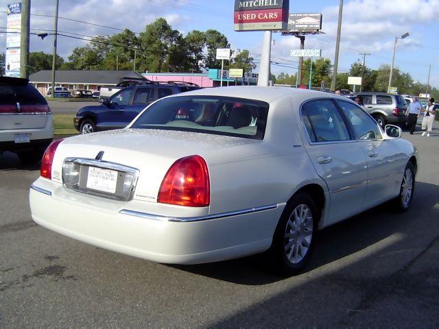 Lincoln Town Car 2006 photo 1