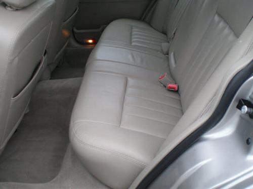 Lincoln Town Car 2006 photo 1