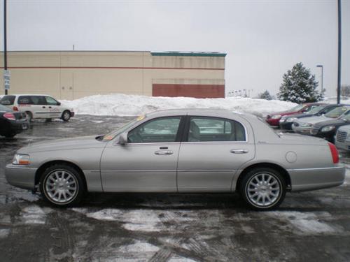 Lincoln Town Car 2006 photo 3