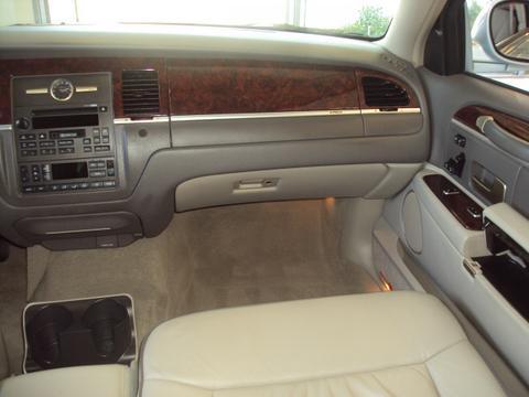 Lincoln Town Car 2006 photo 1