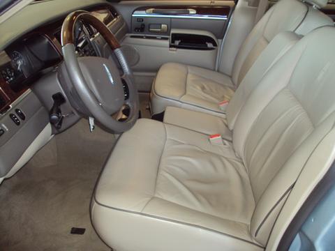 Lincoln Town Car 2006 photo 3