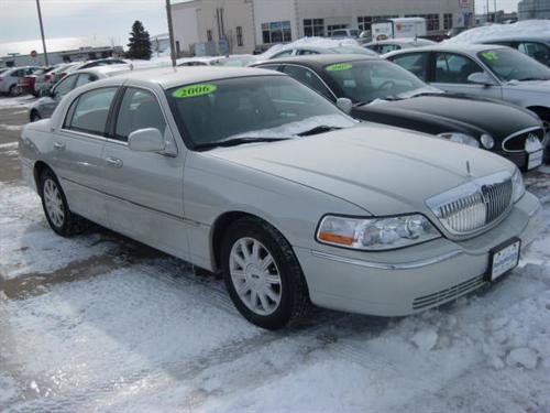 Lincoln Town Car 2006 photo 5