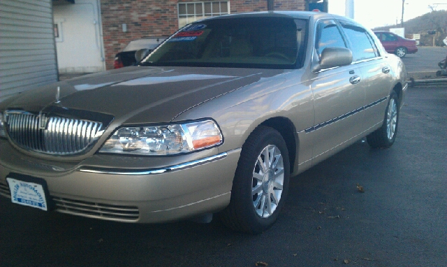 Lincoln Town Car 2007 photo 1