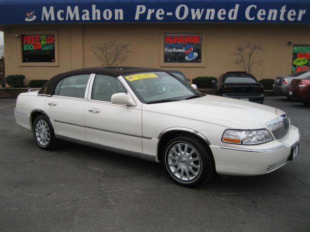 Lincoln Town Car Unknown Unspecified