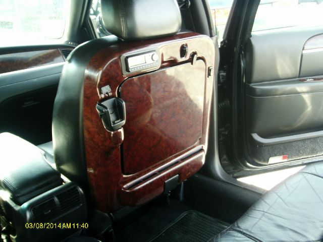 Lincoln Town Car 2007 photo 4