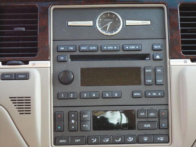 Lincoln Town Car 2007 photo 2