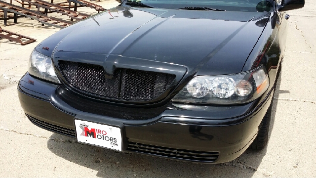 Lincoln Town Car 2007 photo 4