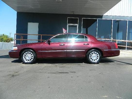 Lincoln Town Car DOWN 4.9 WAC Unspecified