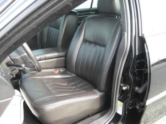 Lincoln Town Car 2008 photo 3