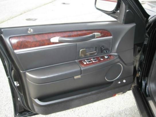 Lincoln Town Car 2008 photo 5