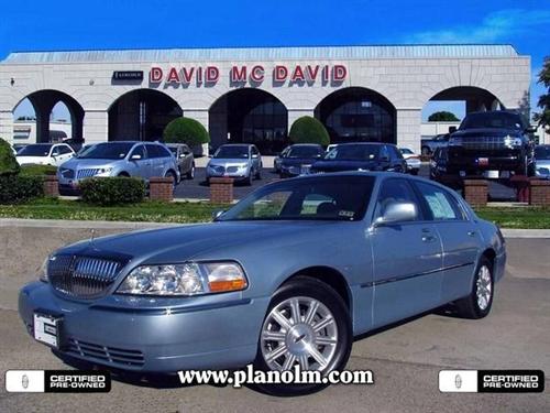 Lincoln Town Car 2009 photo 3