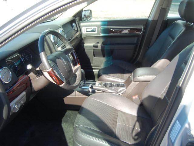 Lincoln ZEPHYR 2006 photo 2