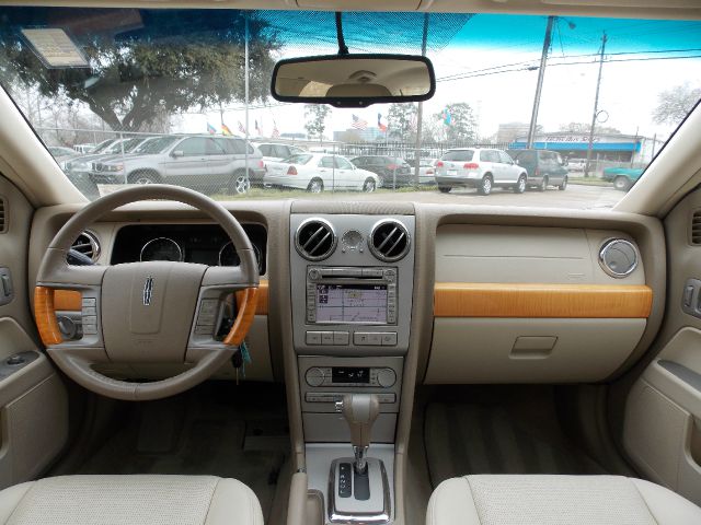 Lincoln ZEPHYR 2006 photo 1