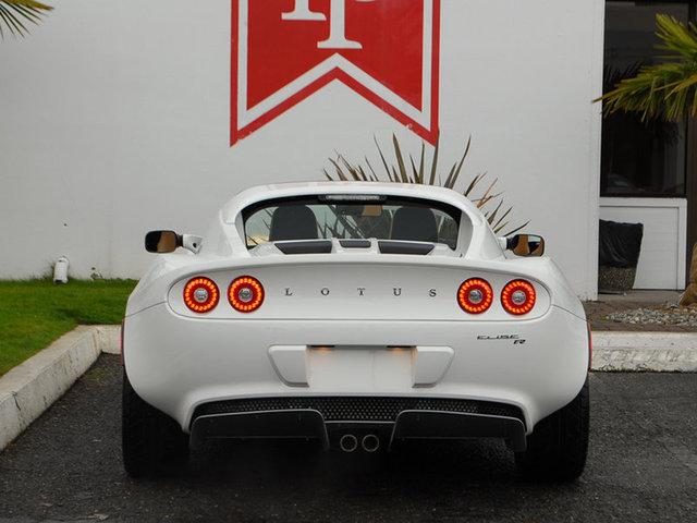 Lotus Elise 2011 photo 5