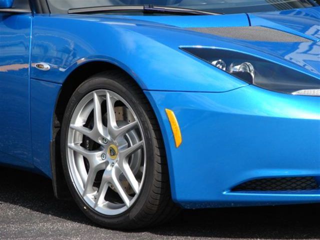 Lotus Evora 2011 photo 3