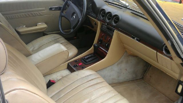 Mercedes Benz 280SL 1983 photo 4