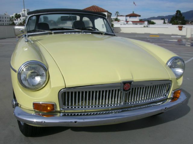 MG MGB 1969 photo 2