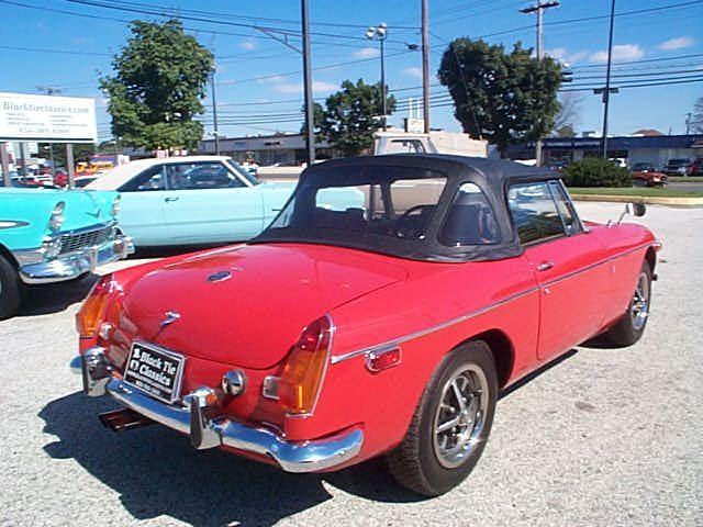 MG MGB 1971 photo 3