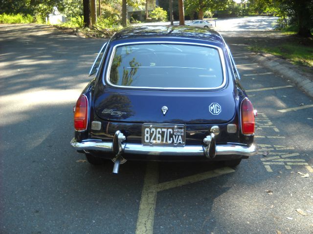 MG MGB 1971 photo 1