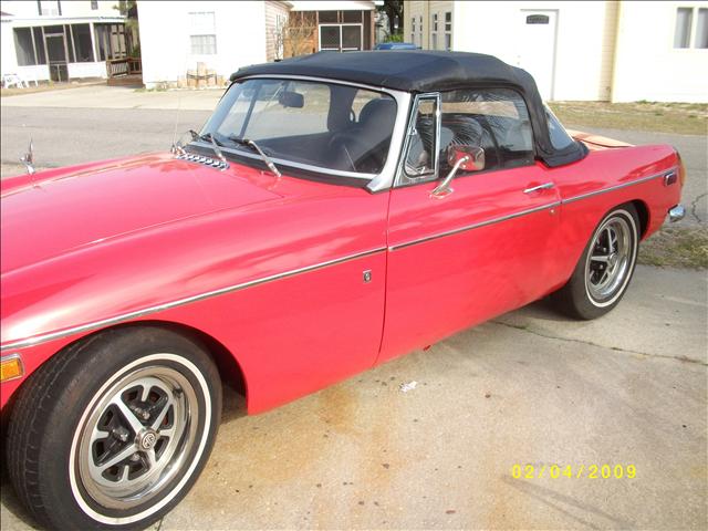 MG MGB 1971 photo 4
