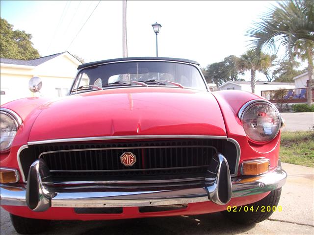 MG MGB 1971 photo 2