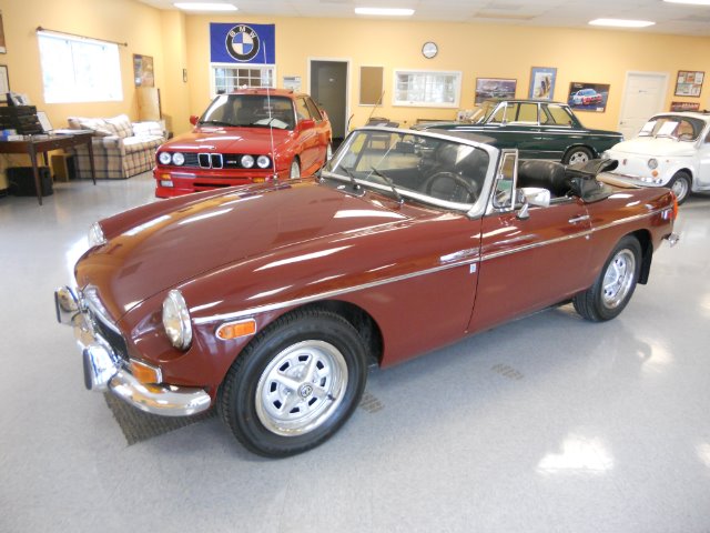 MG MGB 1973 photo 1