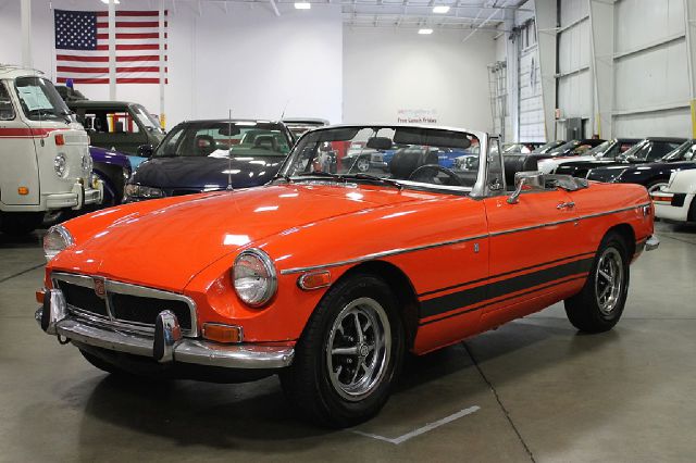 MG MGB 1973 photo 3