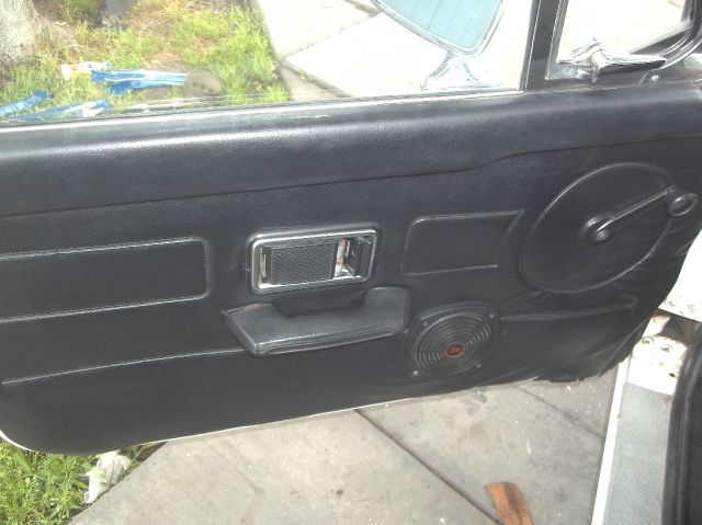 MG MGB 1978 photo 15