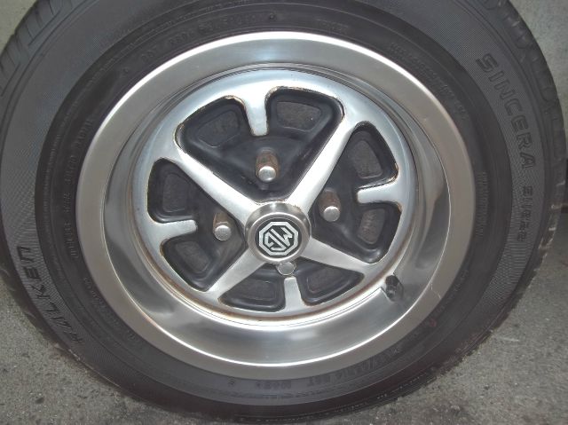 MG MGB 1978 photo 22