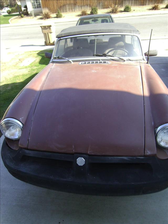 MG MGB 1979 photo 4