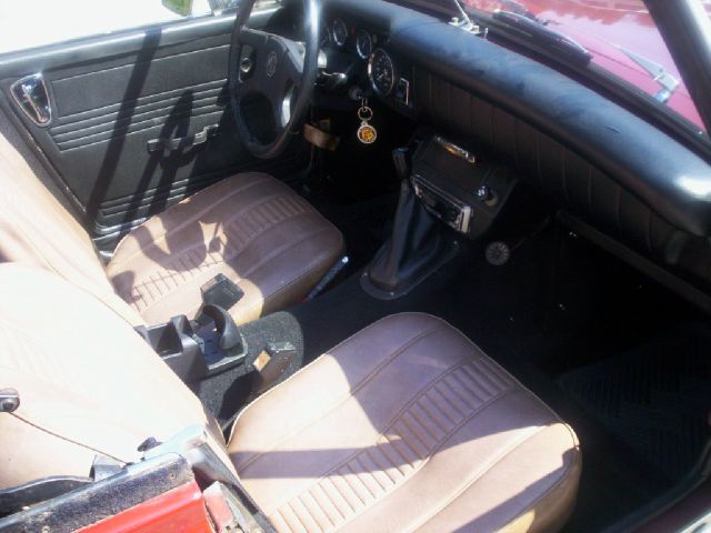 MG MGB 1979 photo 3