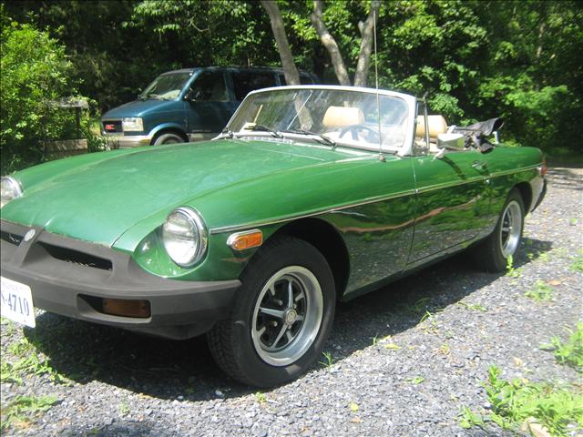 MG MGB 1979 photo 1
