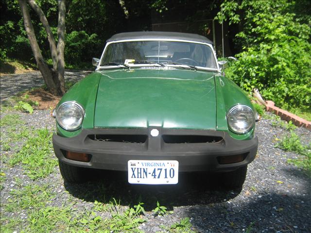 MG MGB 1979 photo 2