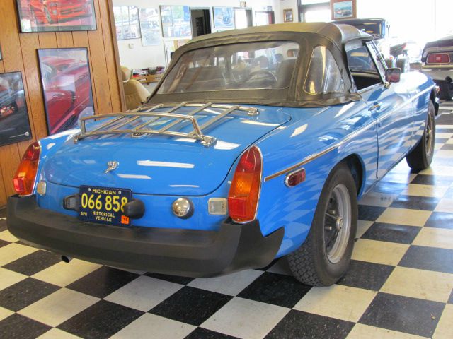MG MGB 1979 photo 18